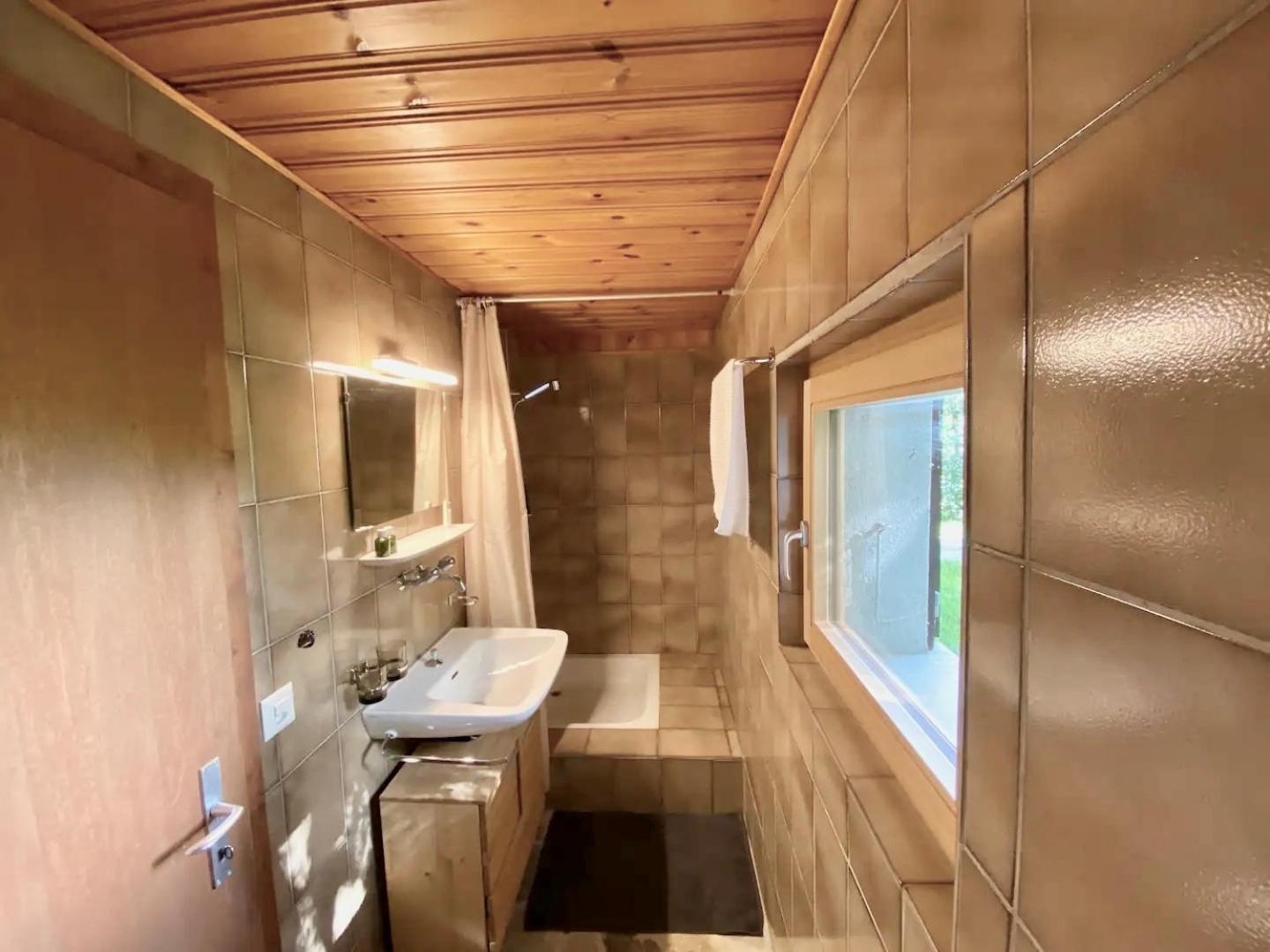 Eco Lodge With Jacuzzi And View In The Swiss Alps Grône Exterior foto